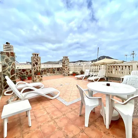 Tpl Exterior Studio, Freewifi, Near The Canteras Beach