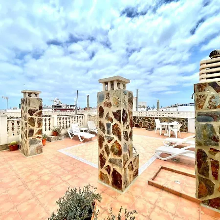 Tpl Exterior Studio, Freewifi, Near The Canteras Beach Διαμέρισμα